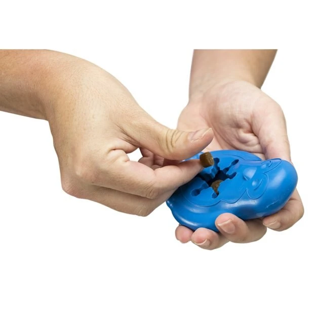 PetSafe Chilly Penguin Freezable Treat Holding Dog Toy 5 PetSafe Chilly Penguin Freezable Treat Holding Dog Toy - Image 5